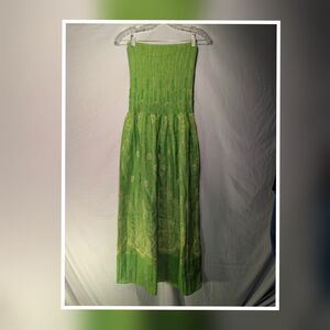 Elegant Green Strapless Dress